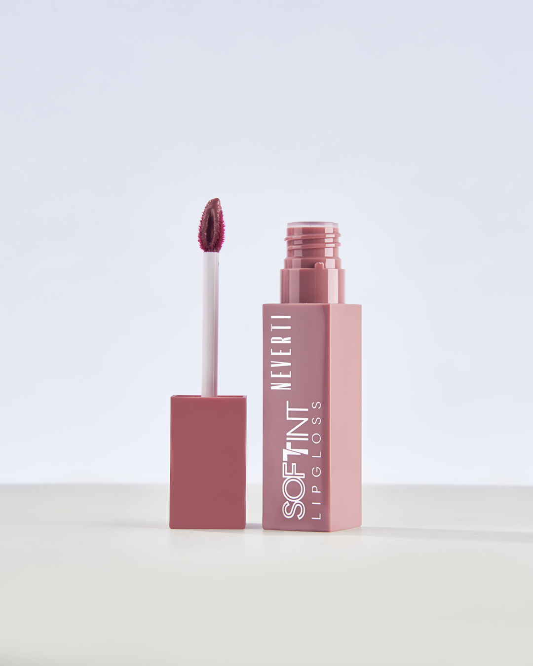 Neverti Soft Tint Lipgloss