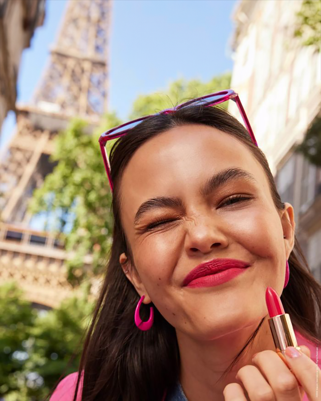 Essence Emily In Paris Matte Lipstick 01