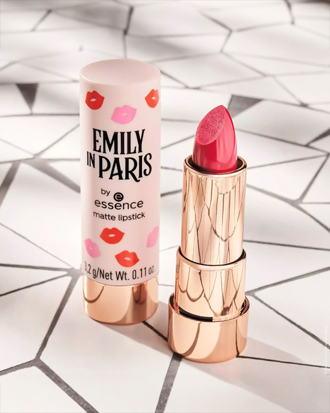 Essence Emily In Paris Matte Lipstick 01