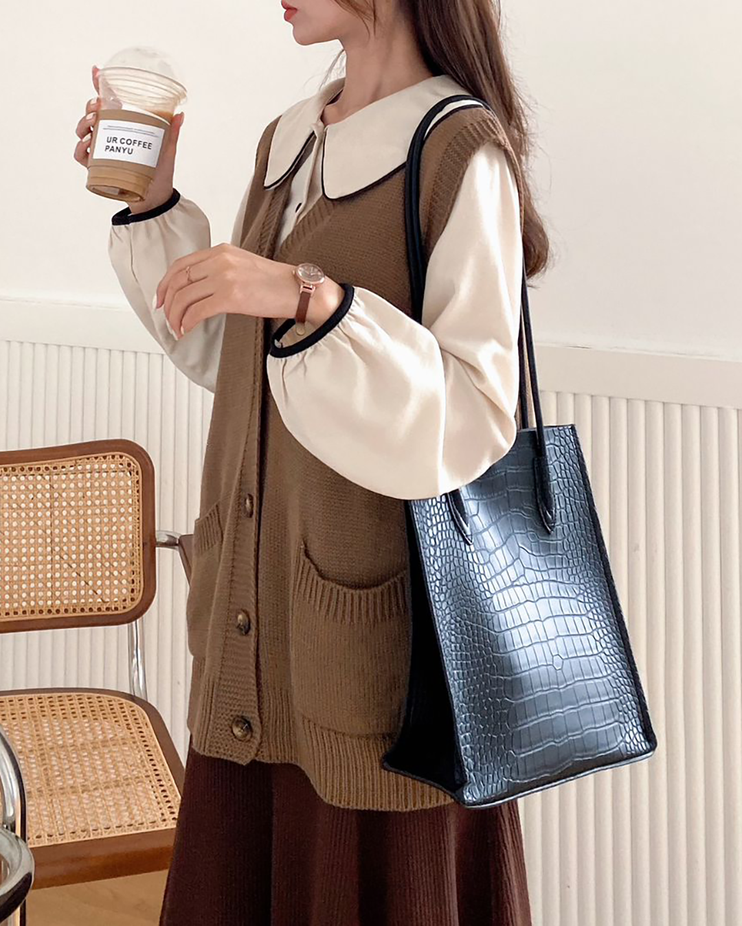 Shoulder Bag 687