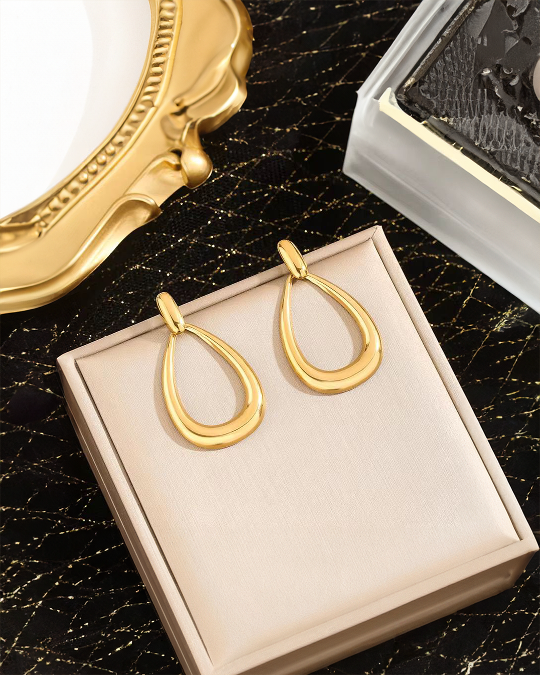 Stud Earring