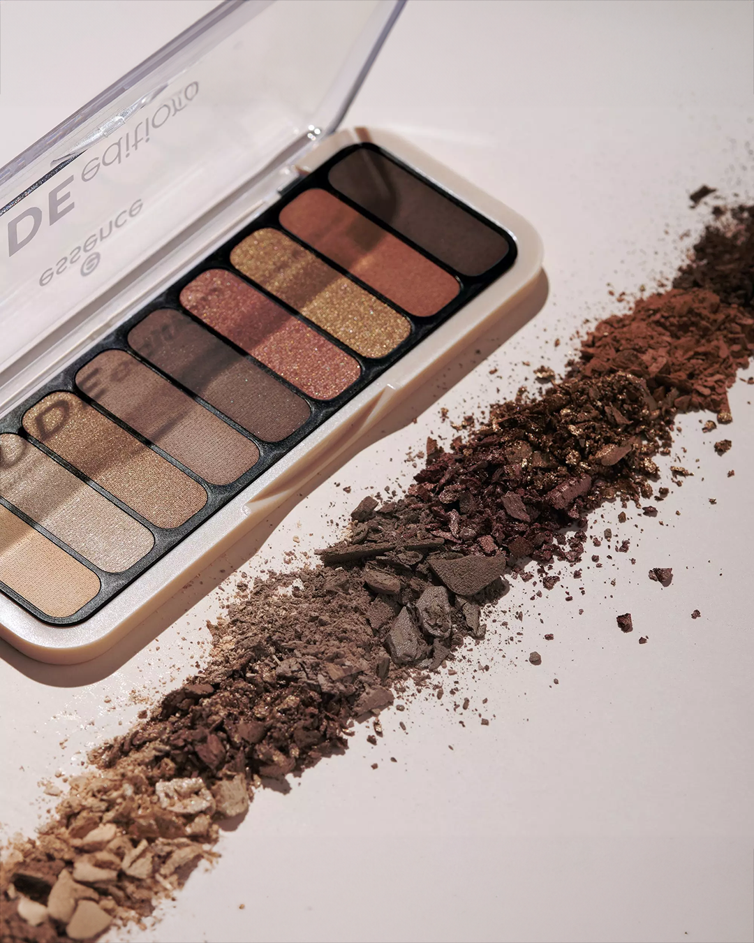 Essence The Nude Edition Eyeshadow Palette