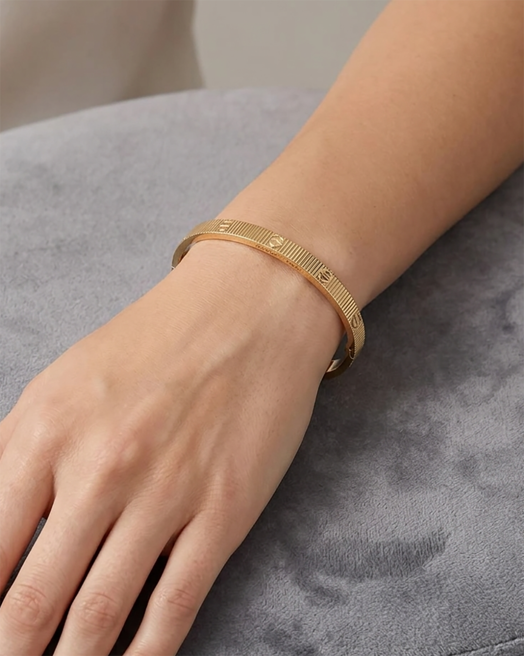 Bracelet