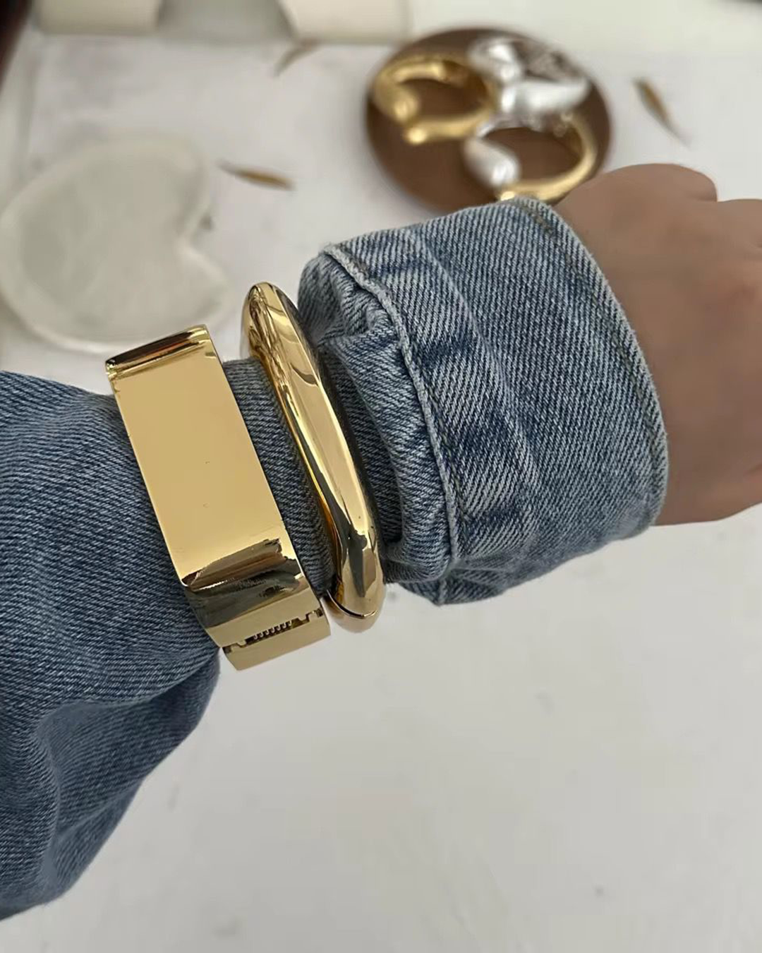 Bracelet