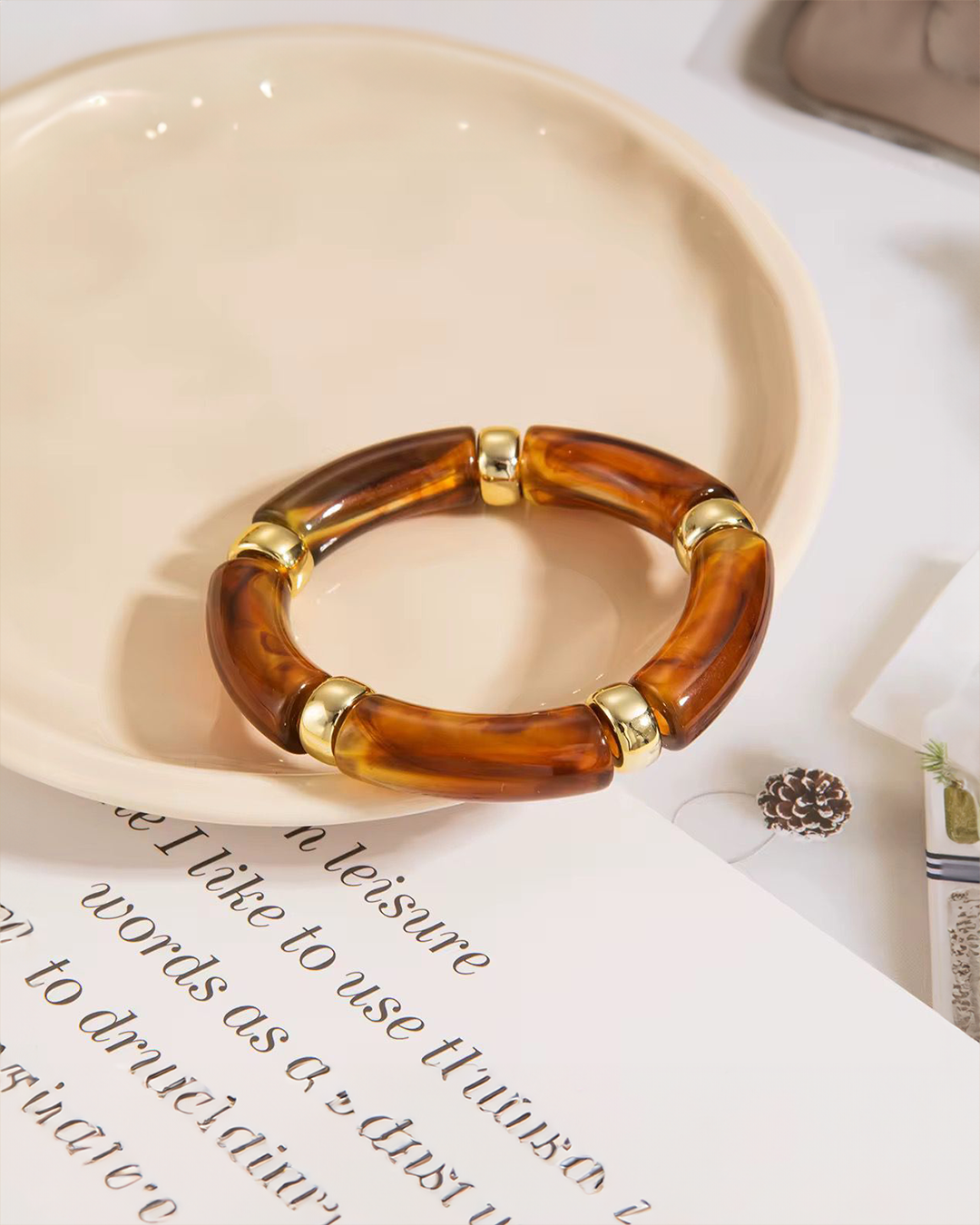 Bracelet