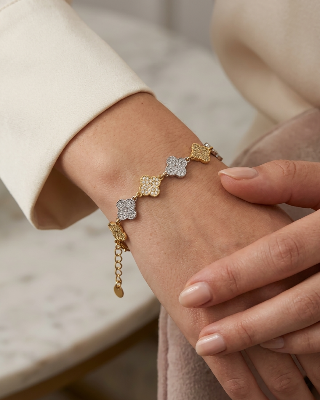 Bracelet