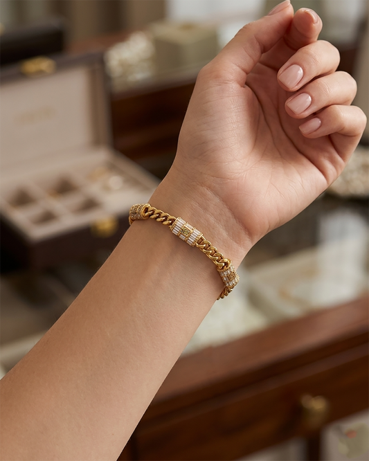 Bracelet